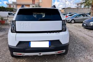 Fiat Grande Panda 1.2 Hybrid 110 CV S&S La Prima