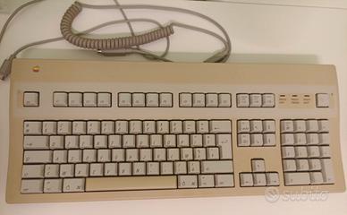Apple Extended Keyboard + desktop bus mouse vintag