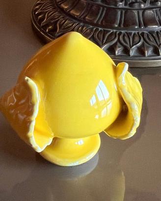 Soprammobile in ceramica, fatto a mano