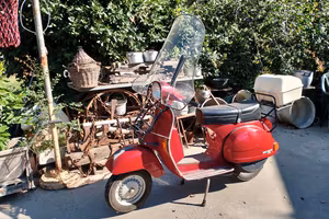 Vespa PX 150 E arcobaleno anno 1985