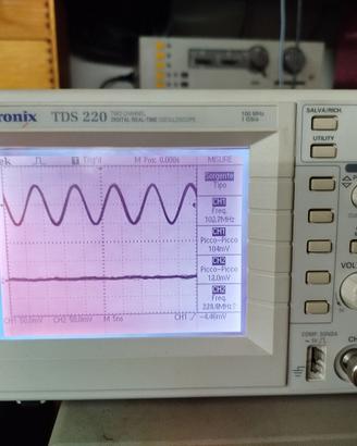 Oscilloscopio Tektronix TDS 220