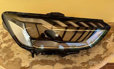 Faro anteriore destro AUDI A4 Allroad