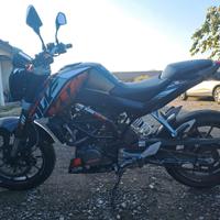 Moto KTM 125 Duke