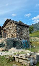 Baita semi-ristrutturata alpe argnaccia campertogn