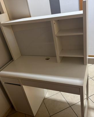 Scrivania Ikea