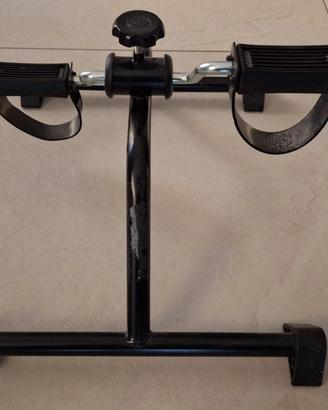 Pedaliera Riabilitativa per Ginnastica da Casa