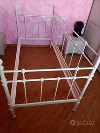 letto in ferro ikea 