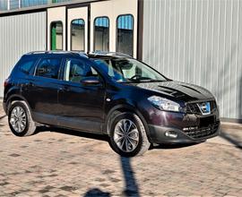 Nissan Qashqai 2 2.0 dCi DPF 4WD Tekna 7 POSTI