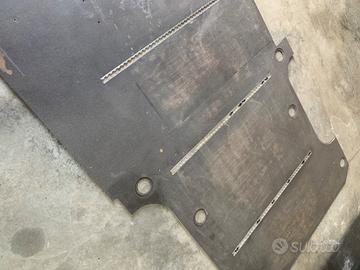 Pavimento con rotaie Mercedes Vito Long Anno 2017