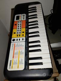 Tastiera Yamaha pss-f30