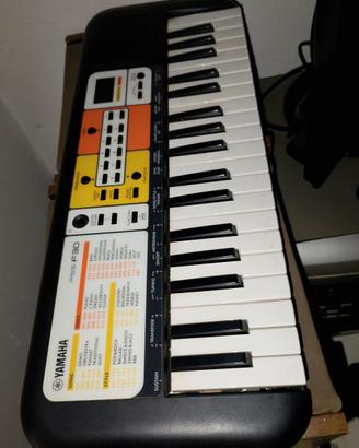 Tastiera Yamaha pss-f30