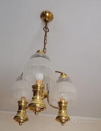 lampadario classico completamente funzionante