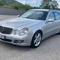 MERCEDES Classe E320 (W/S211) - 2006