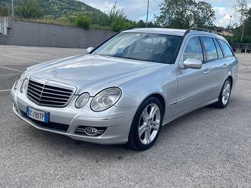 MERCEDES Classe E320 (W/S211) - 2006
