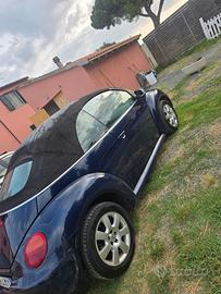 VOLKSWAGEN New Beetle - 2005