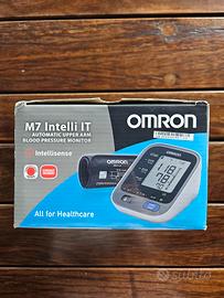 OMRON Misuratore Pressione 