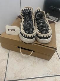 Scarpe mou estive
