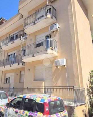 4 LOCALI A MONREALE