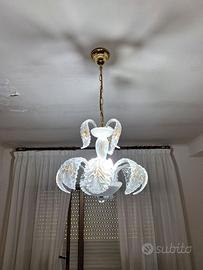 Lampadario e coppia di abat jour murano