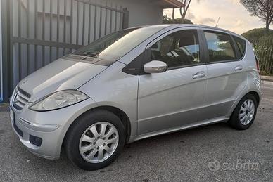 Mercedes-benz A 150 benzina