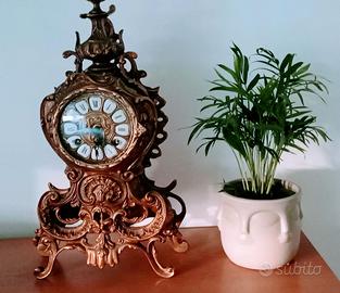 Orologio da tavolo stile roccocò  h.40 cm