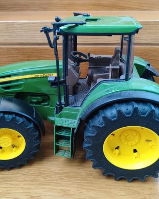Bruder Trattore 