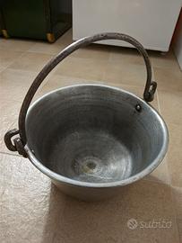 Paiolo in ghisa
