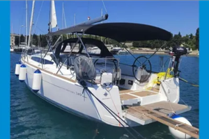 Barca a vela a noleggio