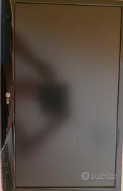 Televisore LG FLATRON M2280D