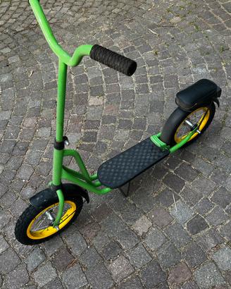 Monopattino ruote grandi
