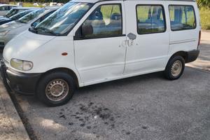 Nissan Serena Vanette 
