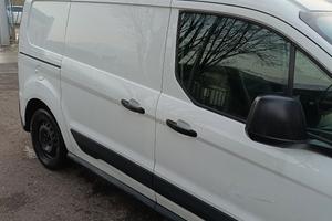 Ford Transit Connect  "Passo Lungo"