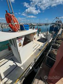 barca da pesca con licenza