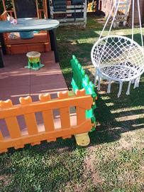 staccionata recinzione bambini asilo giardino 