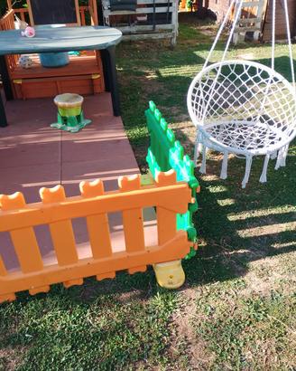 staccionata recinzione bambini asilo giardino 