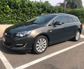 Opel Astra Sport Tourer 1.6 CDTI Cosmo del 2015