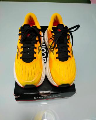 Scarpe da ginnastica Tempus Saucony Gold