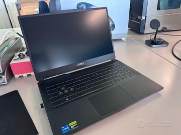 MSI Cyborg 15 A13VF-1853IT praticamente nuovo