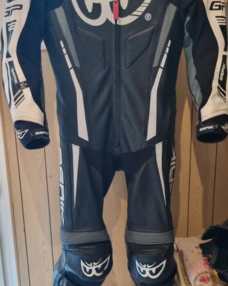Tuta moto Berik GP 2.0 traforata taglia 44
