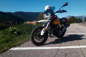 Moto guzzi v85tt
