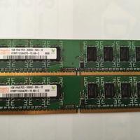 Coppia RAM Hynix 2GB (2x1GB) DDR2 667MHz PC2-5300U