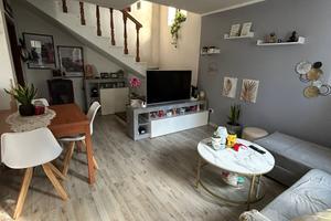 Visnadello abbinatina 2camere 2servizi e giardino