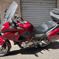 Honda Deauville 700