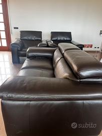 Set divano e poltrone in vera pelle