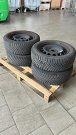 Cerchi 5 fori 16 pollici + gomme M+S 205/55/16