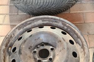 Cerchi ferro 16 per 500L + copricerchi + 2 gomme