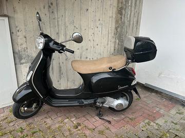 Piaggio Vespa 125 L - 2010