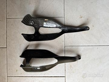 Paramani in carbonio Hypermotard