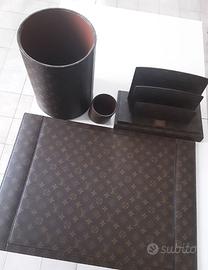 LOUIS VUITTON SET DA SCRIVANIA
