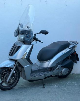 Kymco People 250i S - SENZA busta paga